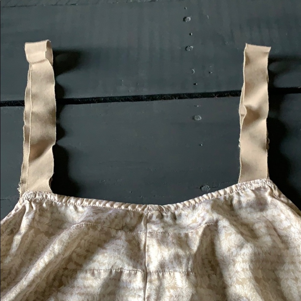 Banana Republic Silk Camisole - Picture 4 of 6